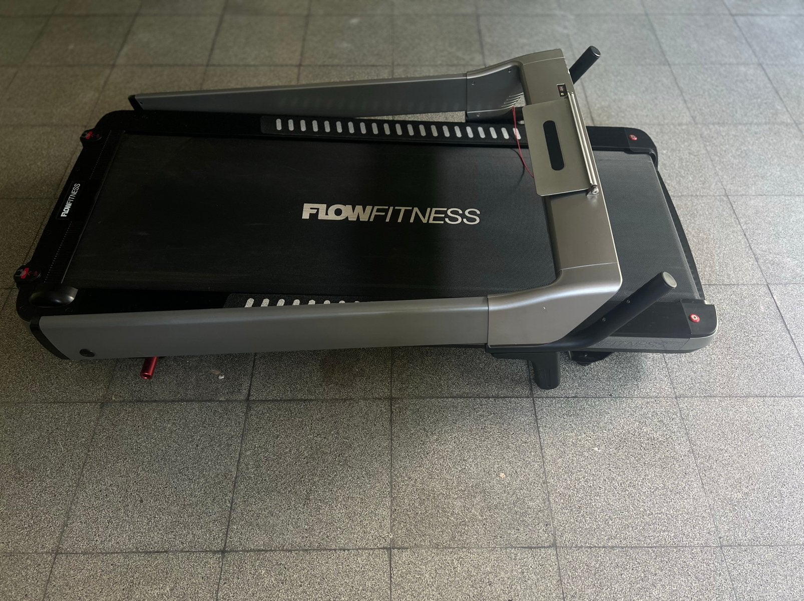 Flow Fitness Runner DTM400i loopband, Ophalen, Zo goed als nieuw, Loopband