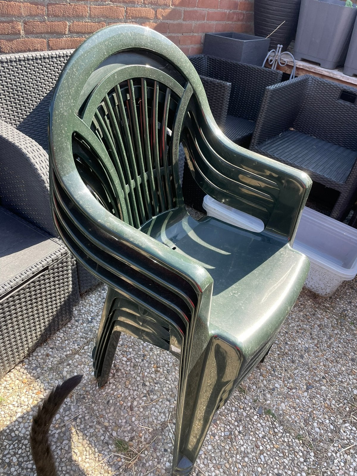 4 groene stapelstoelen, Ophalen, Gebruikt, Kunststof, Stapelbaar