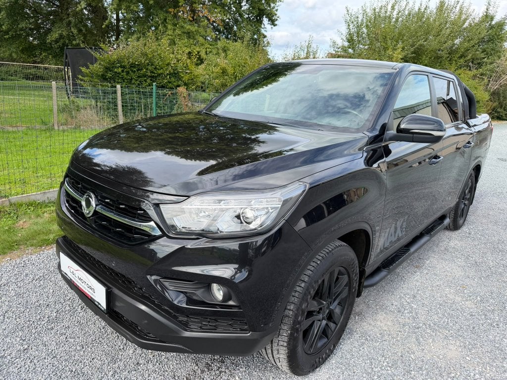 SsangYong Musso 2.2 Turbo e-Xdi 4WD Sapphire*BTW WAGEN*, Autos, Cuir, Achat, Entreprise, Noir