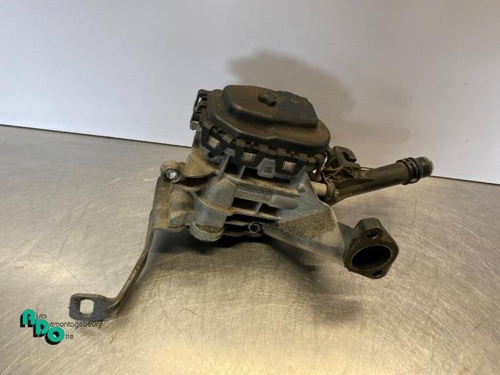 Valve RGE d'un Citroen C4 Cactus (C4 Cactus 14-), -, 3 mois de garantie, Utilisé, -