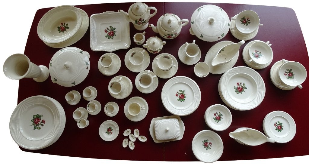 Veilinghuis Oranje - Engelse Wedgwood Moss Rose servies, Ophalen