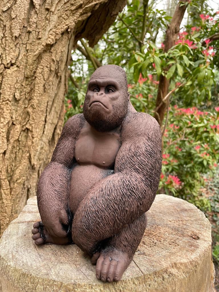 (Tuin)Beeld gorilla, tuin, zwembad, vijver 25cm, Tuin en Terras, Ophalen of Verzenden, Nieuw, Kunststof, Dierenbeeld