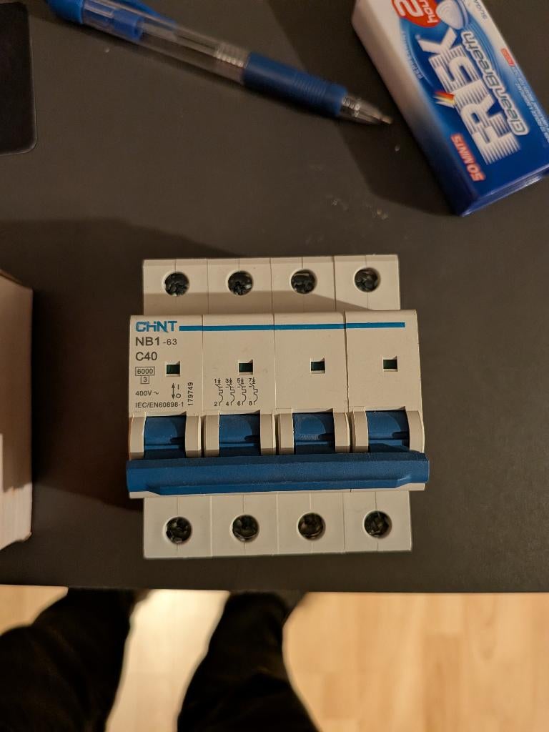 Automaat Legrand 4P NB1-63 C40, Doe-het-zelf en Bouw, Ophalen of Verzenden, Nieuw, Overige typen