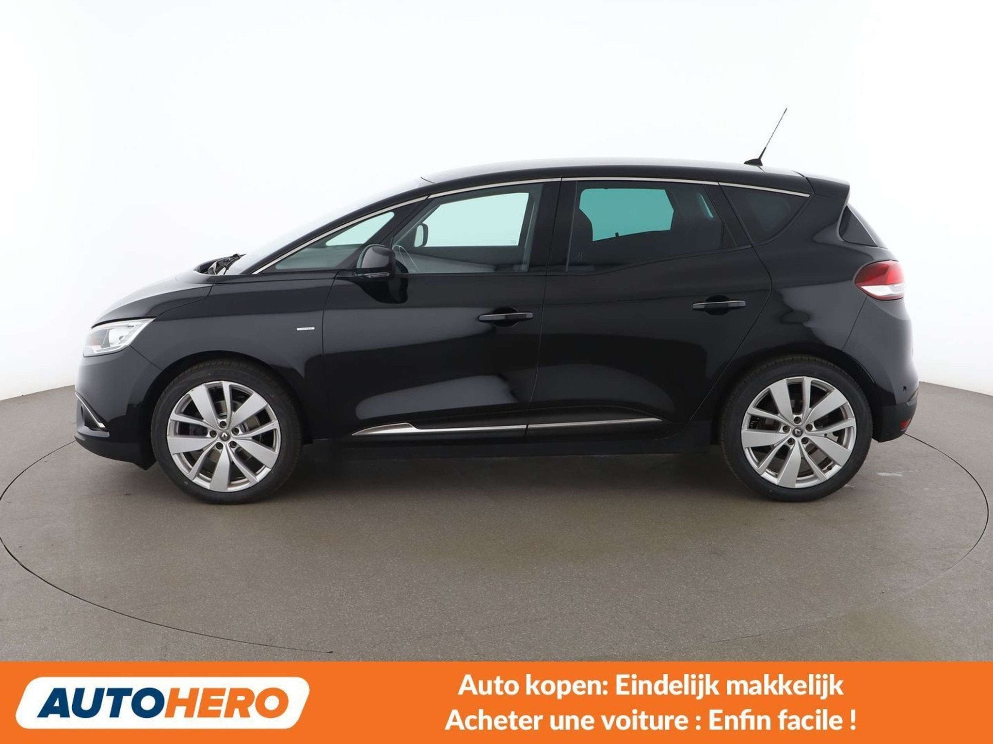 Renault Scénic 1.7 BLUE dCi Limited, https://public.car-pass.be/vhr/5aa39876-34a2-4531-b668-32c4443b865c, Achat, Euro 6, Boîte manuelle