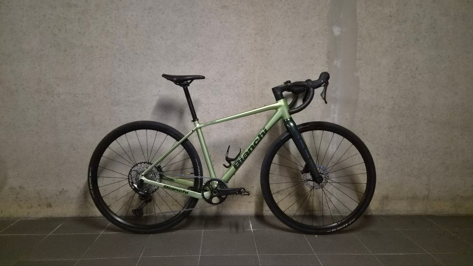 Gravel bike Bianchi Arcadex, Ophalen, Zo goed als nieuw, Schijfrem