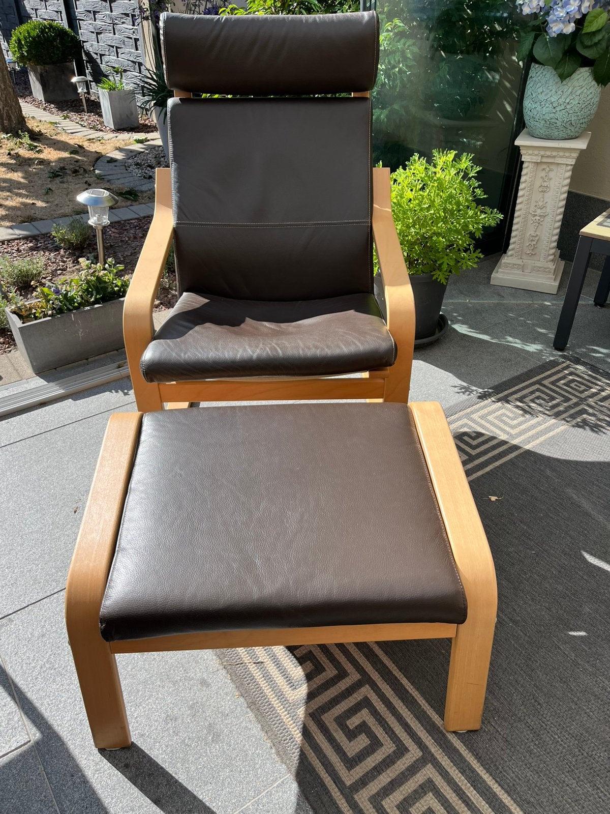 Fauteuil met bijpassende voetenbank, Huis en Inrichting, Fauteuils, Ophalen, Zo goed als nieuw