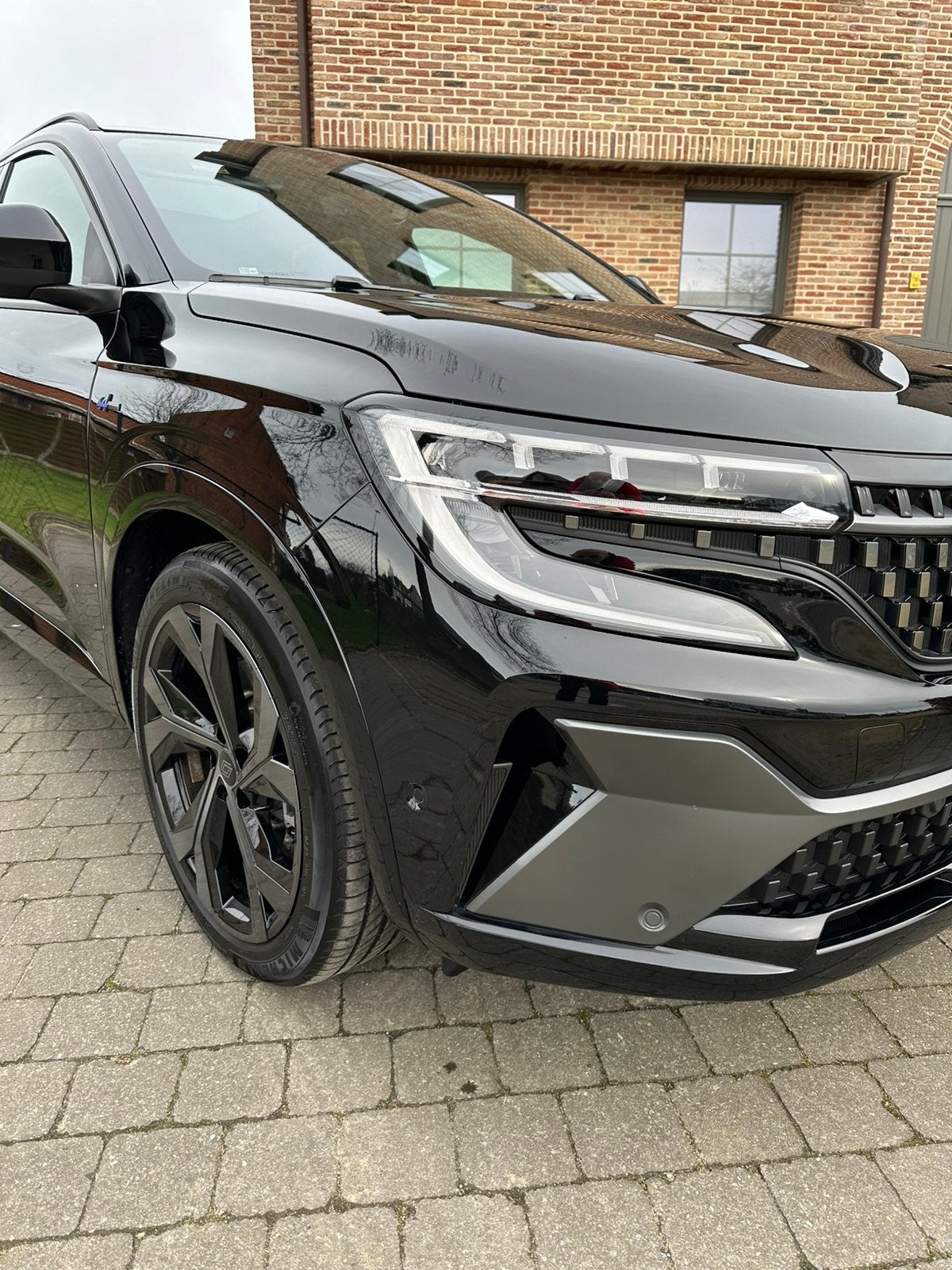 Renault Austral te koop, Leder en Stof, Zwart, 96 kW, 5 zetels