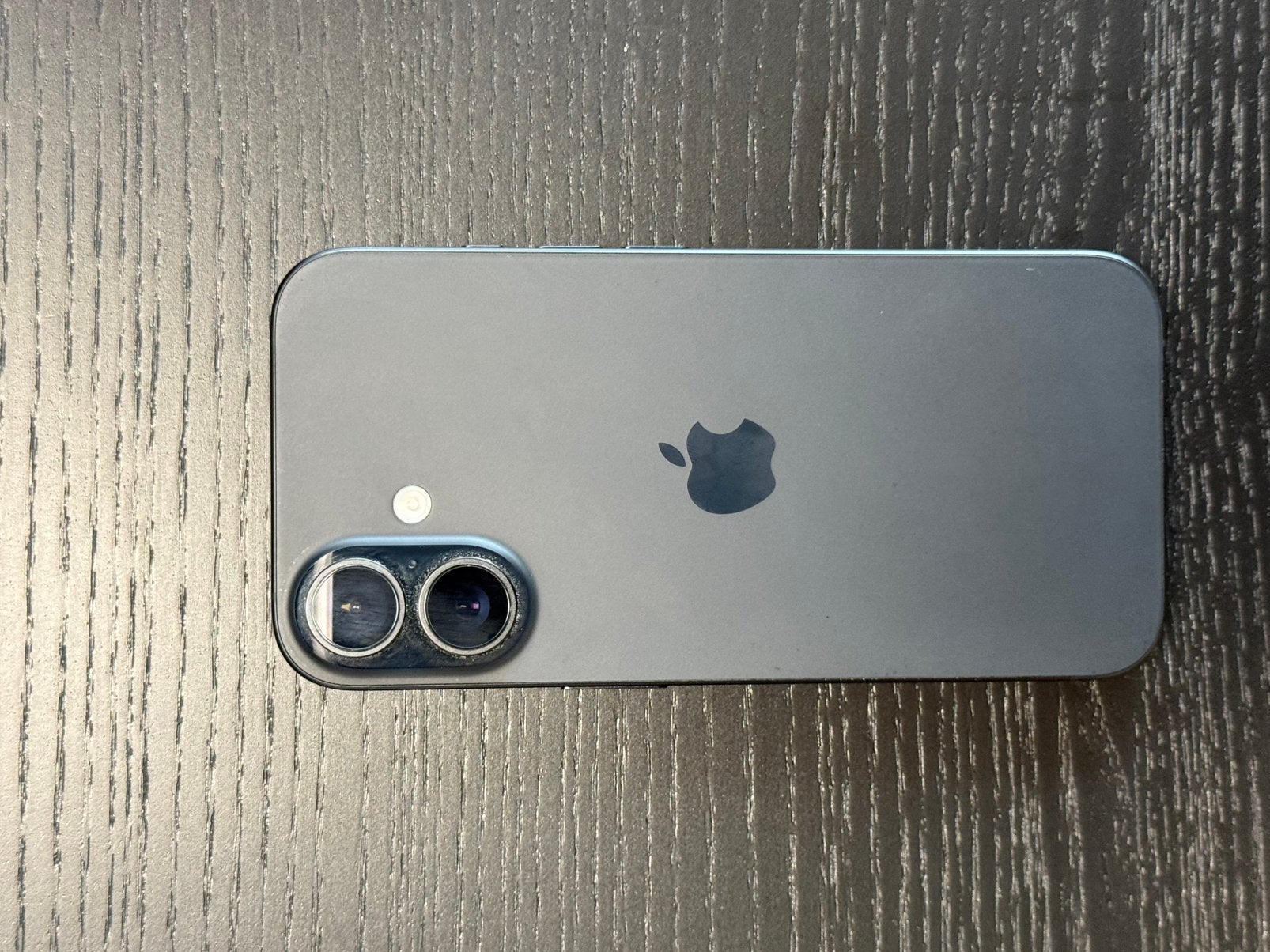 Iphone 16 - 89% de stockage (batterie d´origine), Télécoms, Enlèvement ou Envoi, Classique ou Candybar, 6 mégapixels ou plus, Utilisé