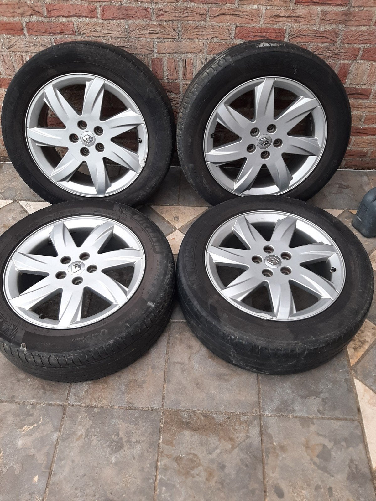Velgen Renault 7J x 17", Ophalen, Gebruikt, 255 mm, Velg(en)