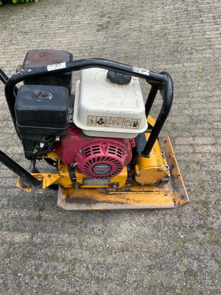 Trilplaat, Zakelijke goederen, Machines en Bouw | Tuin, Park en Bosbouw, Ophalen, Grondbewerking