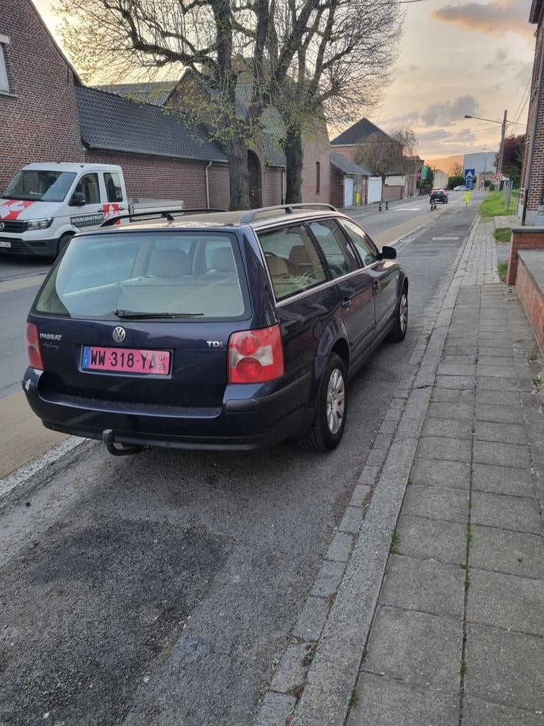 Volkswagen Passat avec documents valables jusqu'au septième, Autos, Particulier, Achat