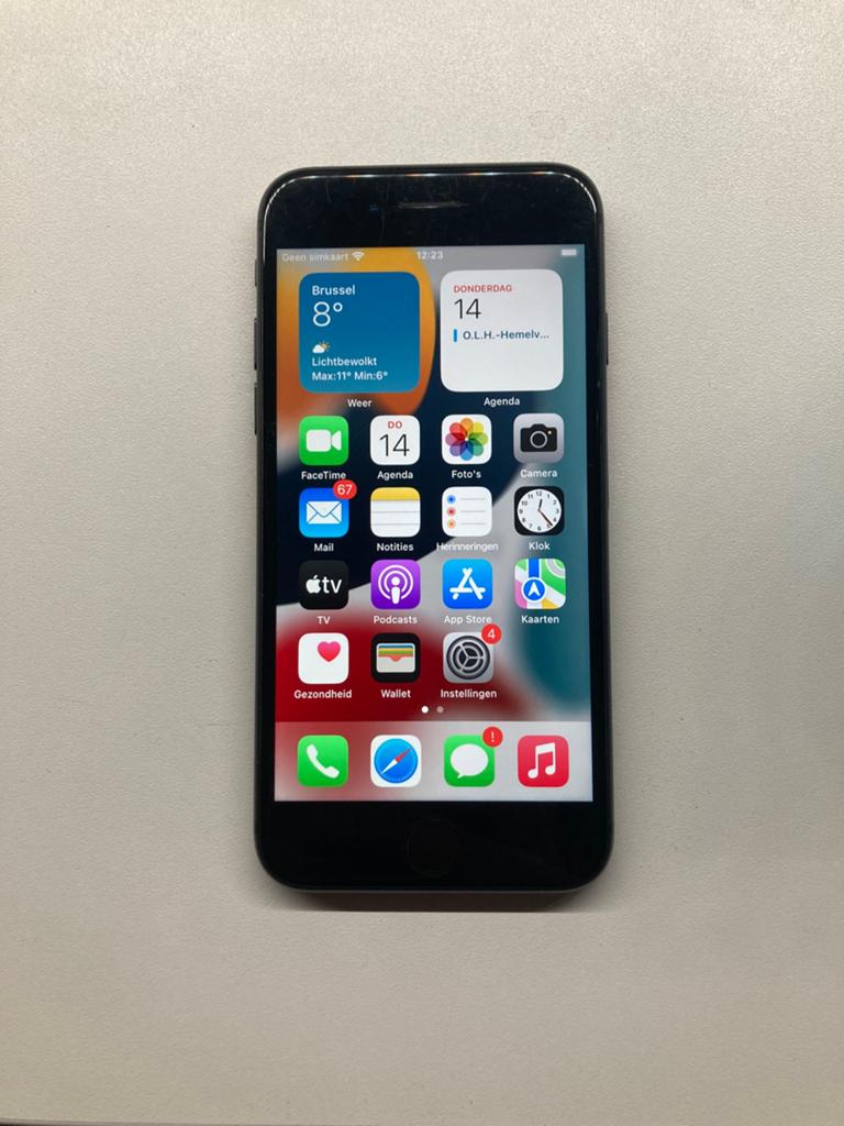 Iphone 8 96% batterijcapaciteit, Telecommunicatie, Mobiele telefoons | Apple iPhone, Zwart, Ophalen of Verzenden, Zo goed als nieuw