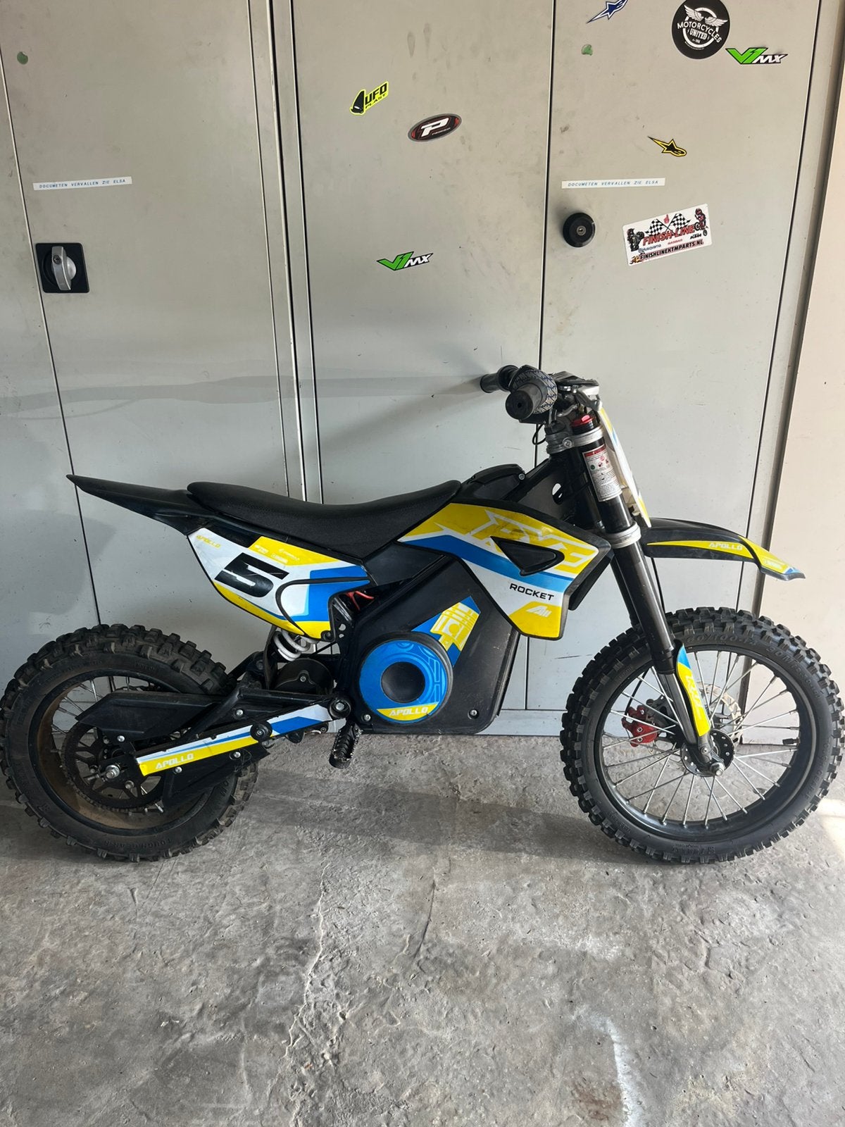 Elektrische crosser Apollo rocket RFX, Fietsen en Brommers, Ophalen, Gebruikt