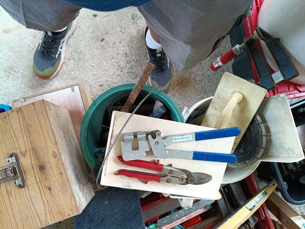 lot de serres joints plus outils manuelle, Enlèvement, Utilisé, Jeu d'outils