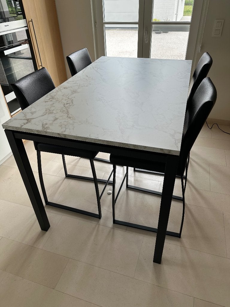 Barstoelen met tafel, Huis en Inrichting, 4 krukken, Ophalen, Gebruikt, 60 tot 90 cm