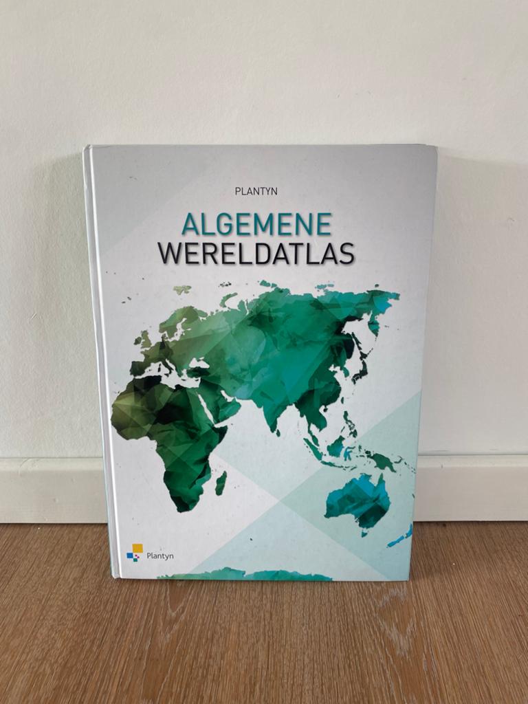 Atlas plantyn 2017, Boeken, Atlassen en Landkaarten, Wereld, Ophalen, Gelezen, 2000 tot heden