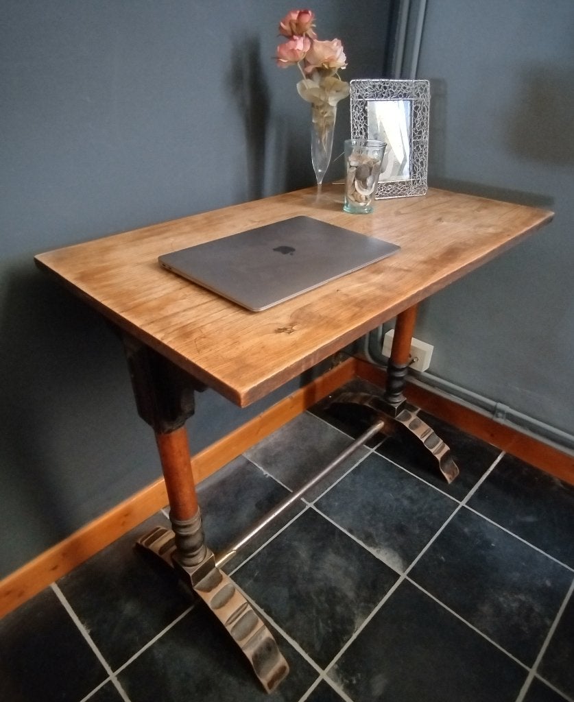 Antiek bistro tafeltje, Ophalen, Gebruikt, 50 tot 100 cm, 25 tot 50 cm