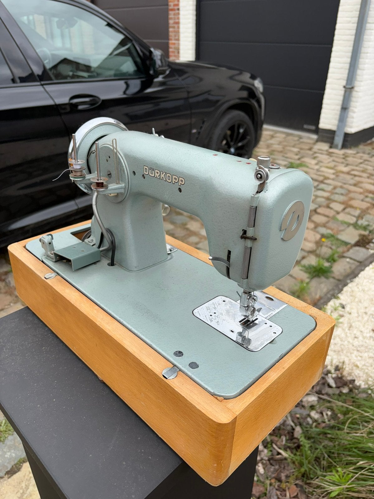 Machine à coudre Durkopp, Enlèvement
