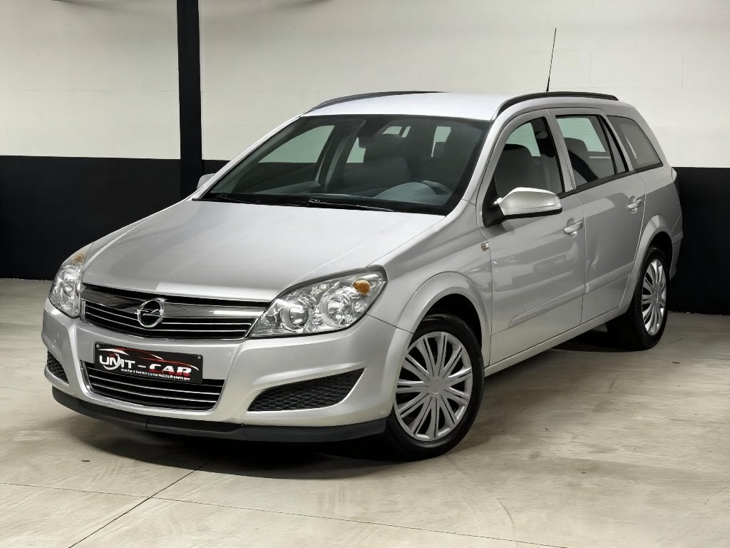 OPEL ASTRA 1.6i AUTOMAAT/ BENZINE/ AIRCO/ TOP STAAT/ LEZ✅, Autos, Opel, Argent ou Gris, https://public.car-pass.be/vhr/6f614bbd-500e-4c43-91d4-10201975deae