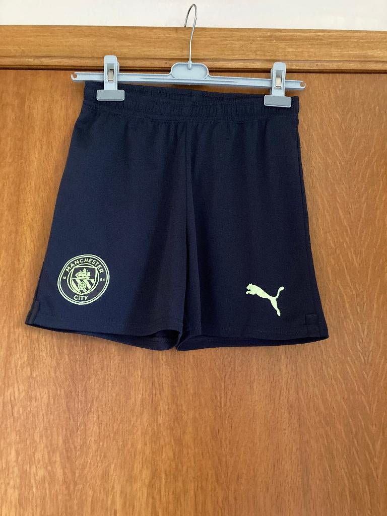 Zwart sportshort, Puma, 164, Kinderen en Baby's, Kinderkleding | Maat 164, Puma, Sport- of Zwemkleding, Ophalen of Verzenden, Zo goed als nieuw