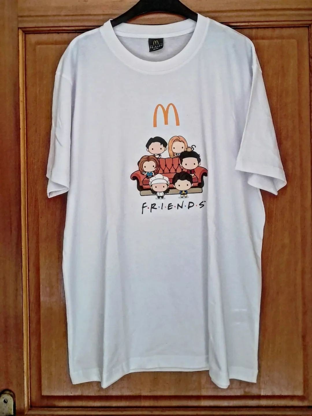 T-SHIRT FRIENDS MC DO, Enlèvement ou Envoi