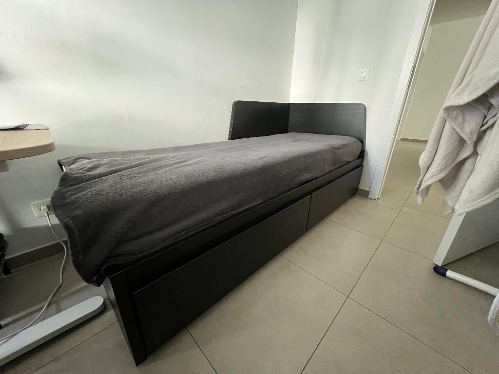 IKEA bed in uitstekende staat 150 euro, Huis en Inrichting, Slaapkamer | Bedden, Ophalen, Eenpersoons, Zwart, Steigerhout