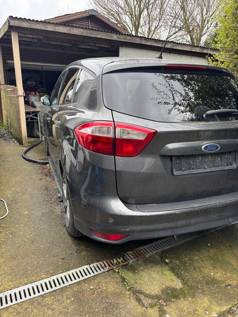 Ford cmax 1800 tdci en panne, Autos : Divers, Voitures accidentées, Boîte manuelle, Enlèvement, Ford, 1800 cm³