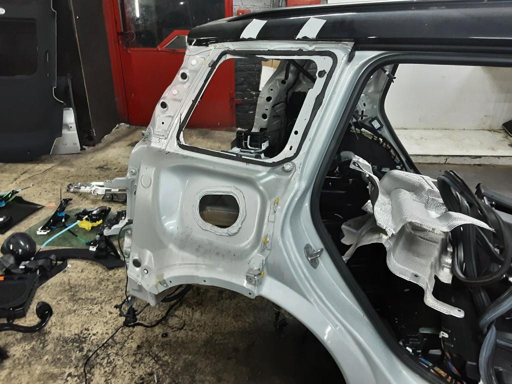 PARE BOUE ARRIERE DROIT Mini Clubman (F54) (01-2014/06-2019), Utilisé, Arrière, Mini, Garde-boue
