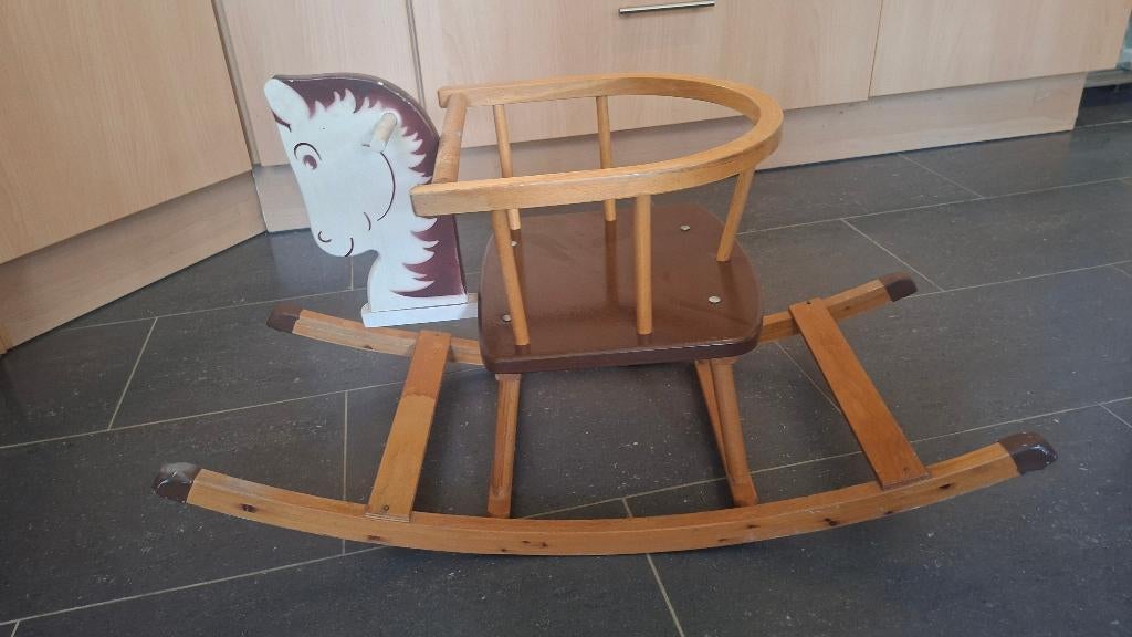 Mobilier bébé en bois massif (Combelle), Enlèvement, Utilisé
