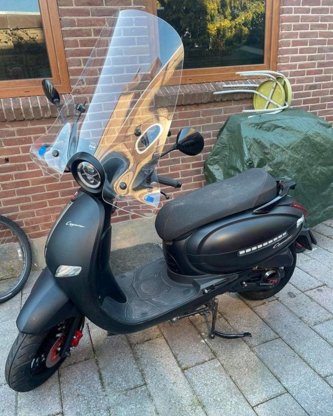 Gts cappuccino A-klasse 25km start, Fietsen en Brommers, Scooters | Vespa, Benzine, Ophalen of Verzenden