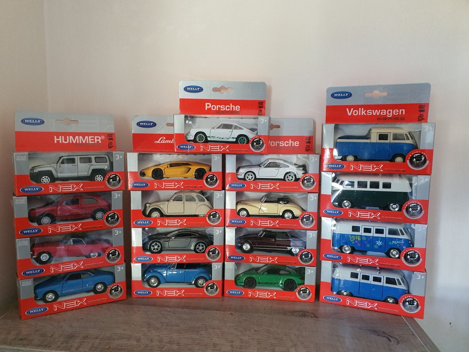 collectie modelwagens 1.43, Ophalen