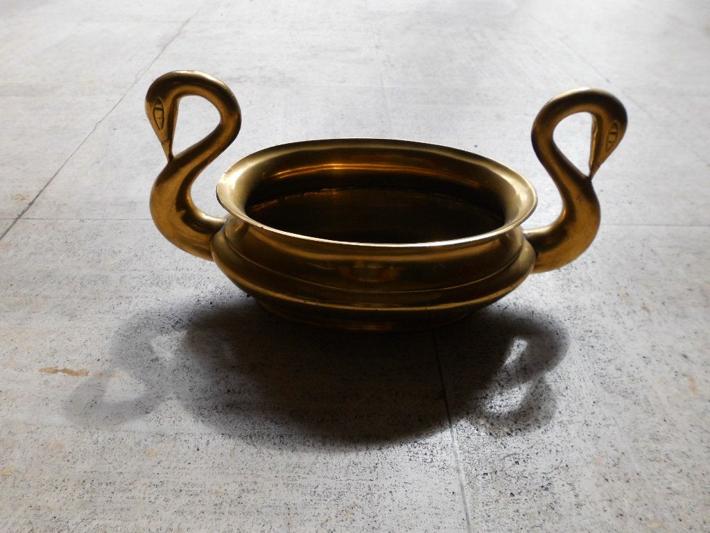 Pot in koper versierd met twee vogels, Ophalen, Koper