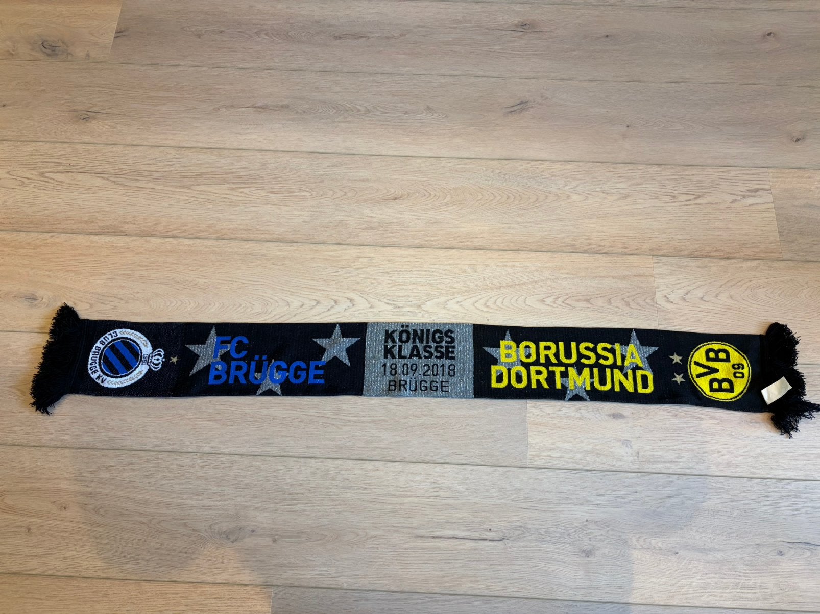 Sjaal Club Brugge Dortmund 2018, Kleding | Heren, Mutsen, Sjaals en Handschoenen, Ophalen of Verzenden, Zo goed als nieuw, Sjaal