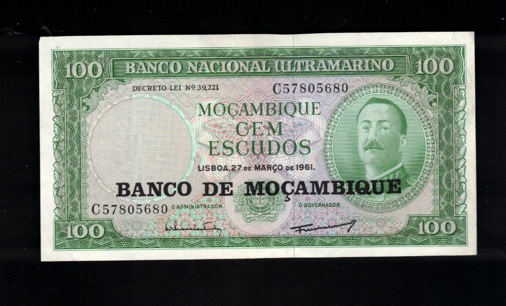 Billet du Mozambique - 100 escudos - 1961 - BB 62, Timbres & Monnaies, Billets de banque | Afrique, Envoi, Afrique du Sud, Billets en vrac