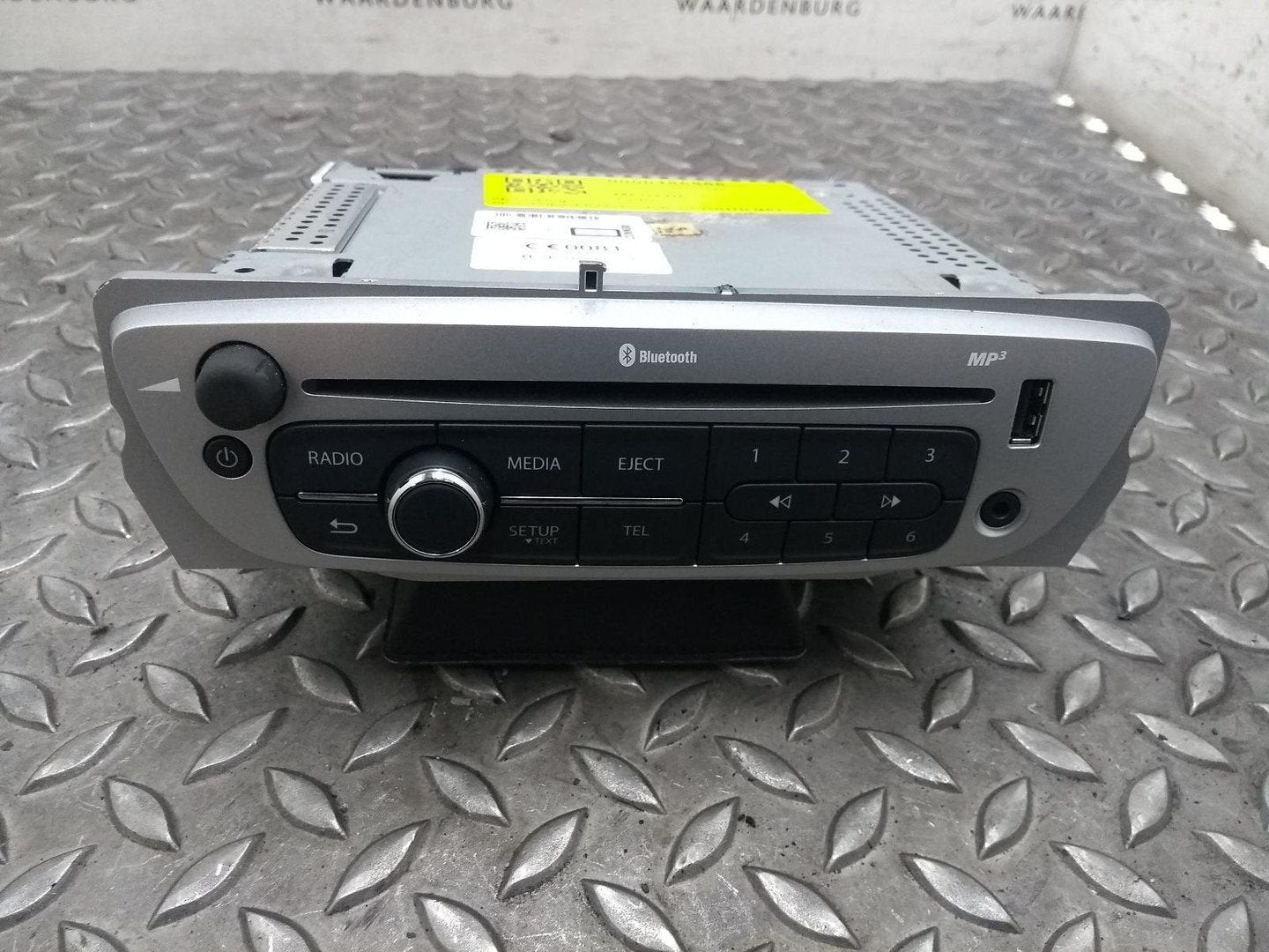 RENAULT MEGANE 1.5 DCI EXPRSION  RADIO 2013, Auto-onderdelen, Ophalen of Verzenden, Gebruikt, ARN erkend