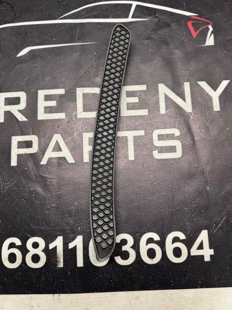 Mercedes CLA W117 Achterbumper Rooster Rechts A1178850253, Utilisé, -, -, Enlèvement ou Envoi