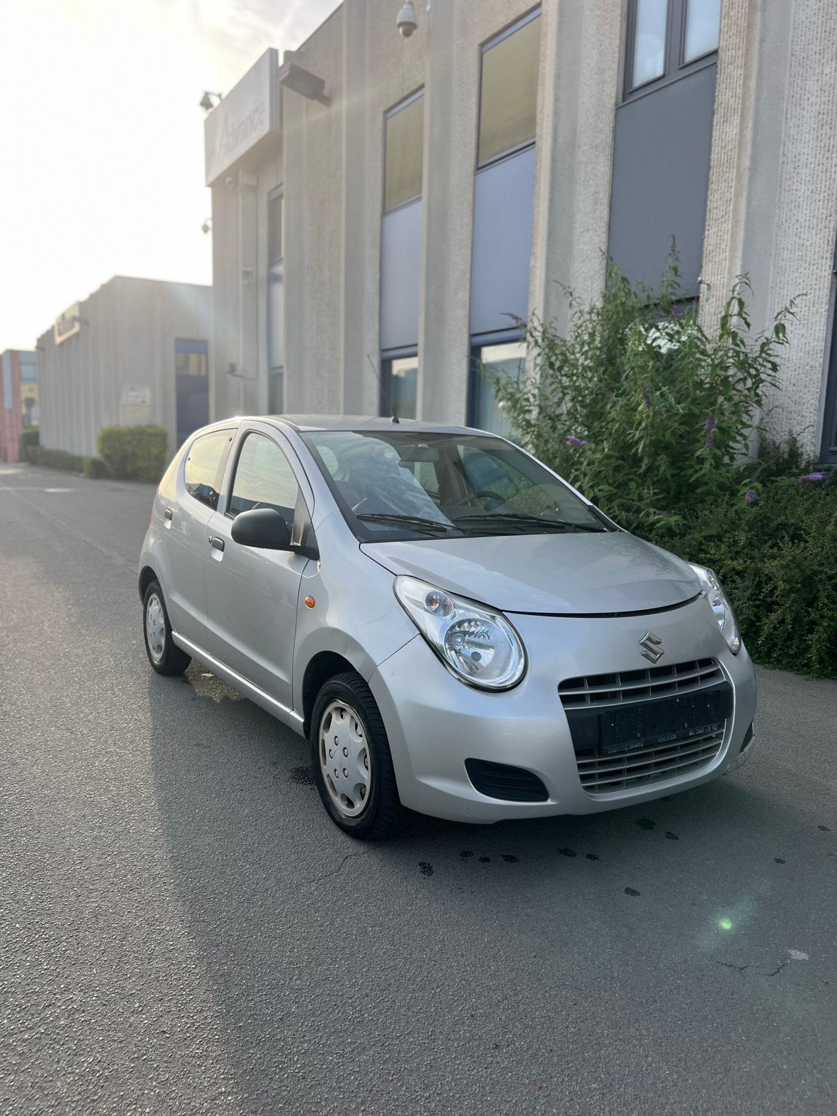 Suzki alto prette à immatriculer, Autos, Achat, Boîte manuelle, Noir, 5 portes