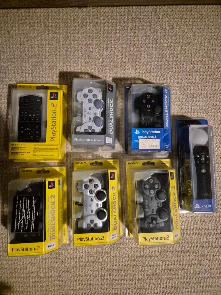 Sealed controllers Playstation1,2,3, Ophalen of Verzenden