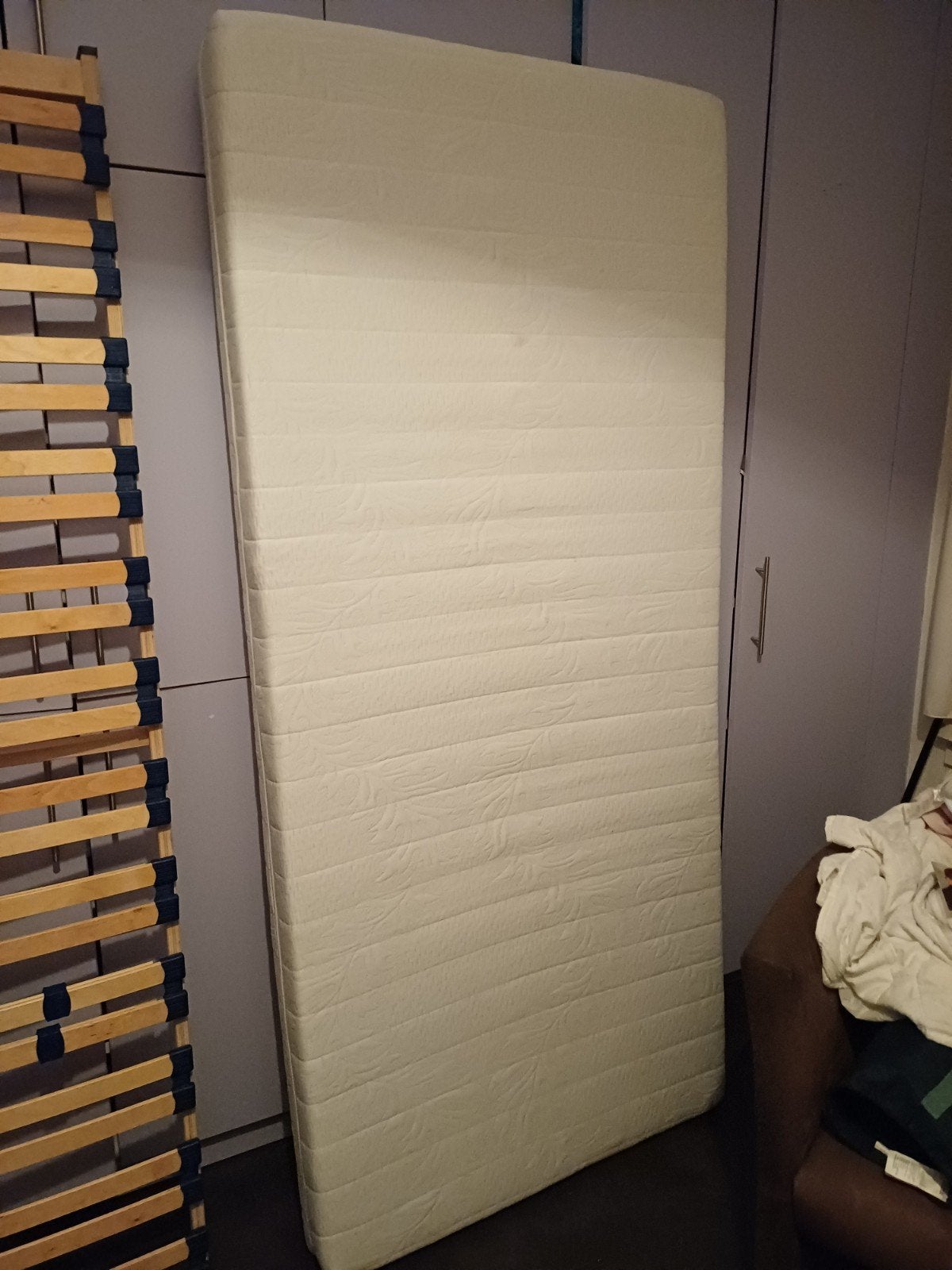 nieuwe matras en lattenbodem, Maison & Meubles, Chambre à coucher | Matelas & Sommiers, Neuf, 90 cm, Matelas, Une personne