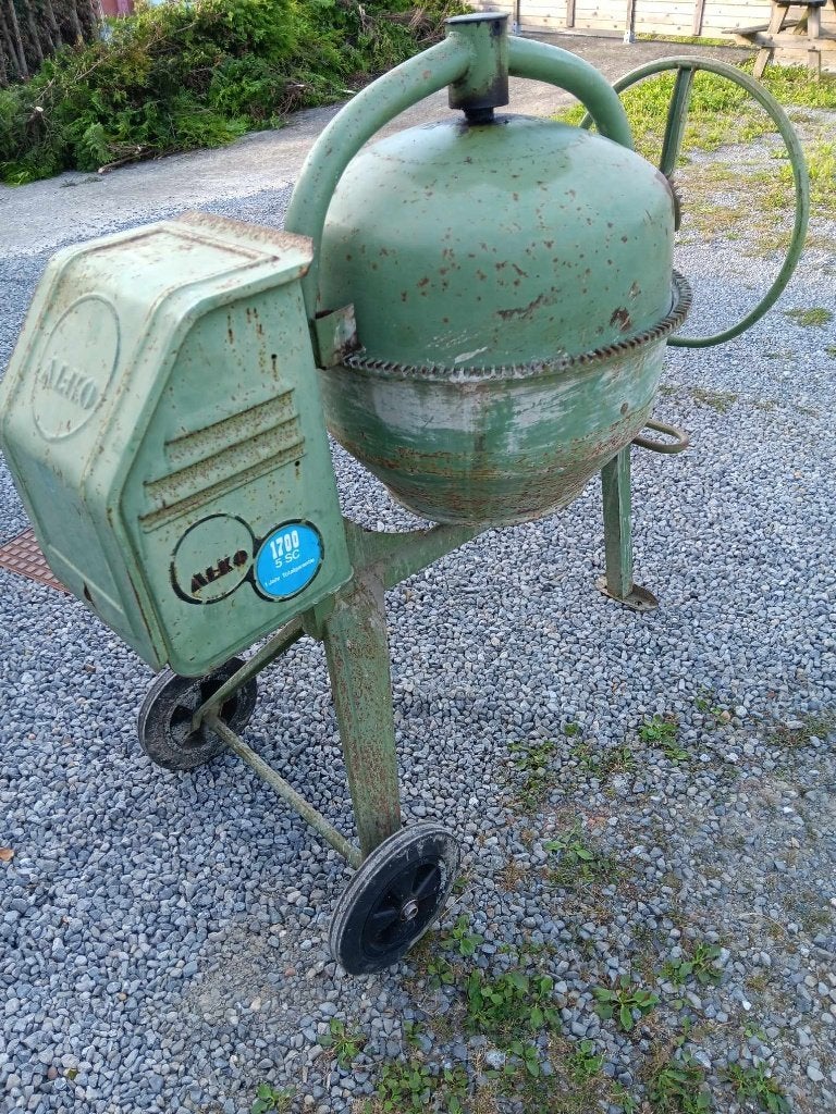 bétonnière alko, Enlèvement
