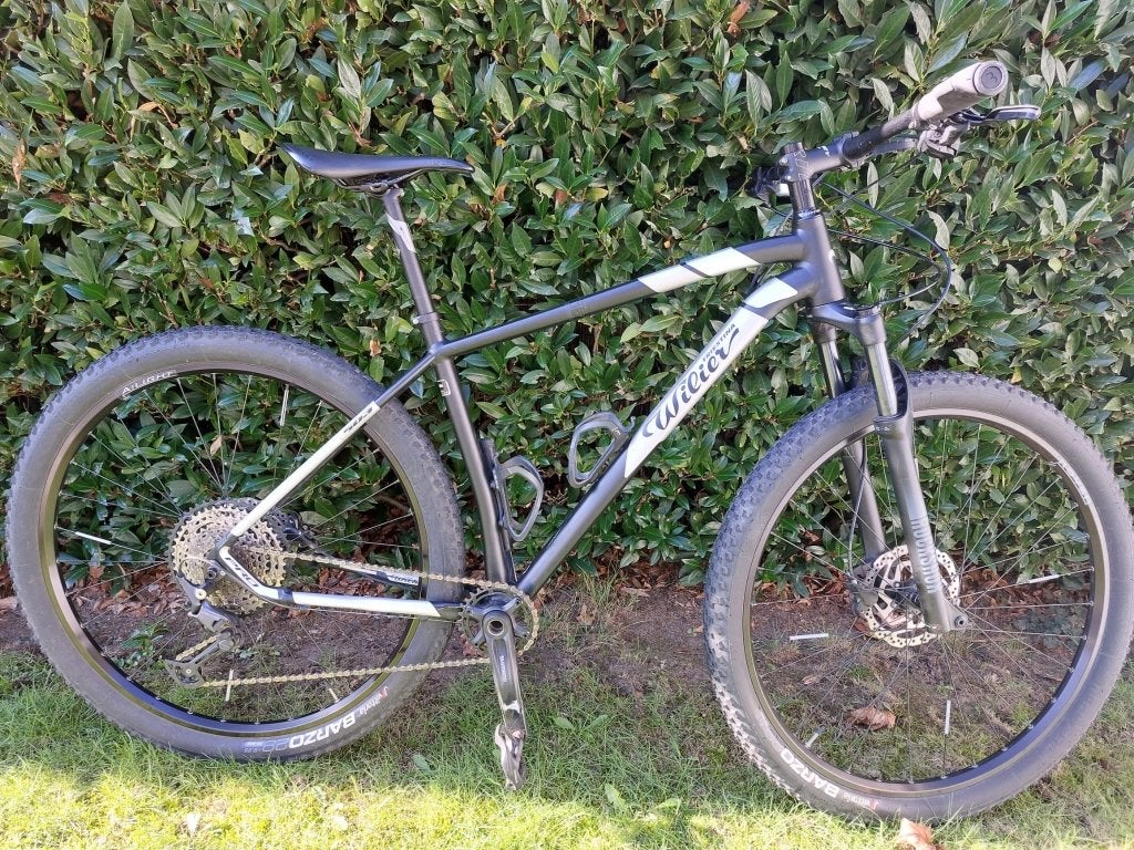MTB, Fietsen en Brommers, 10 tot 15 versnellingen, Zo goed als nieuw, Schijfrem, 53 tot 57 cm