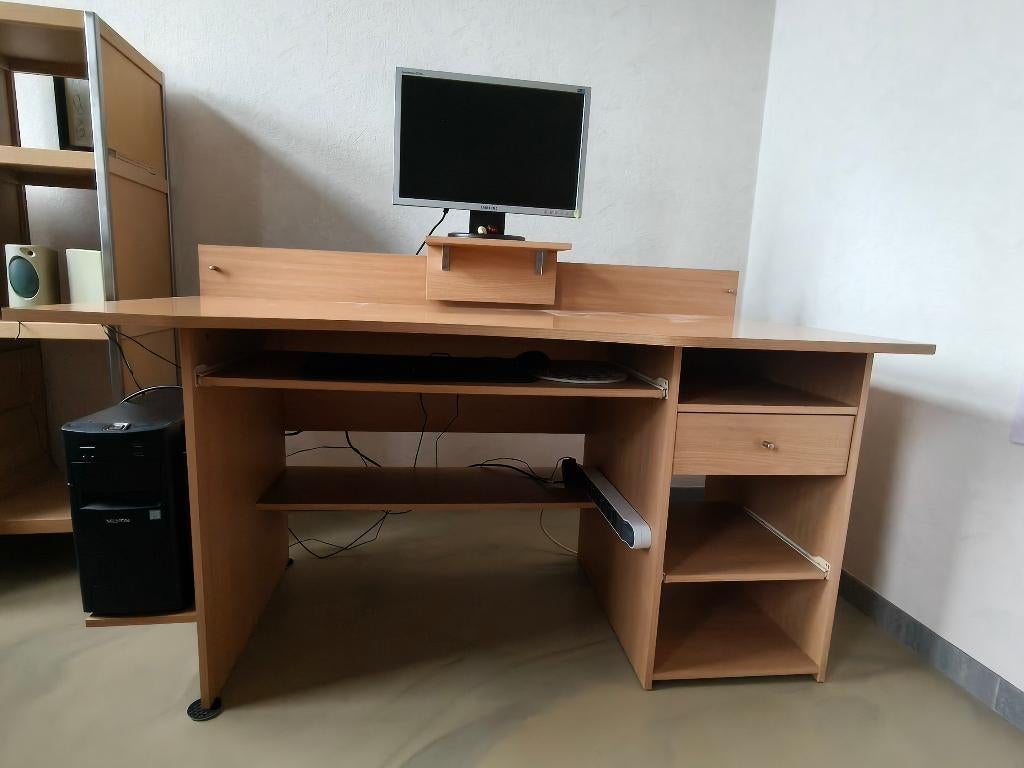 bureau, Enlèvement, Utilisé