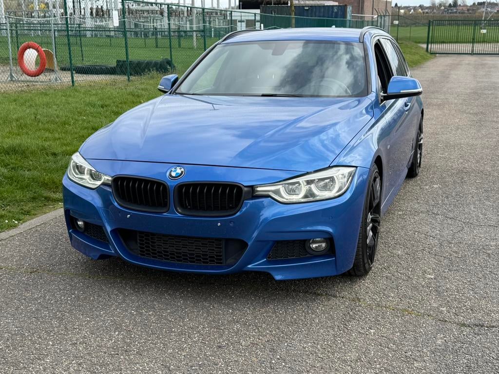 BMW 320d x, Auto's, BMW, Automaat, 4 cilinders, Blauw, Alcantara
