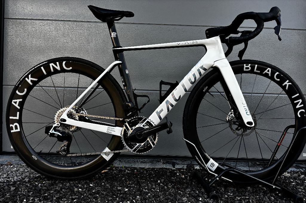 Factor Ostro Vam V2 52cm Sram Red AXS Powermeter, 28 inch, Carbon, 49 tot 53 cm, Zo goed als nieuw