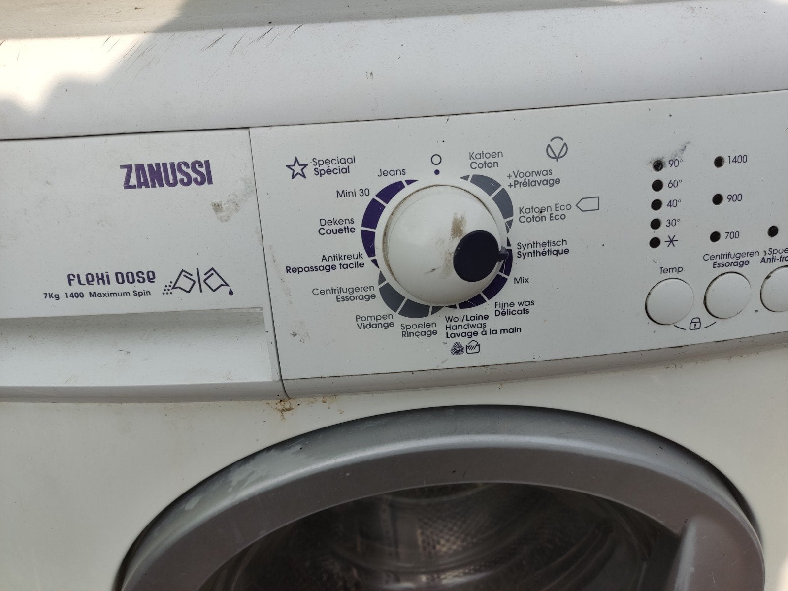 AV machine à laver en très bon état 7 Kg, Electroménager, Enlèvement
