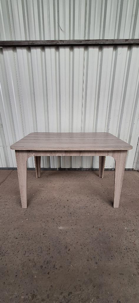 Eettafel met 4 stoelen in perf staat, Ophalen, Zo goed als nieuw