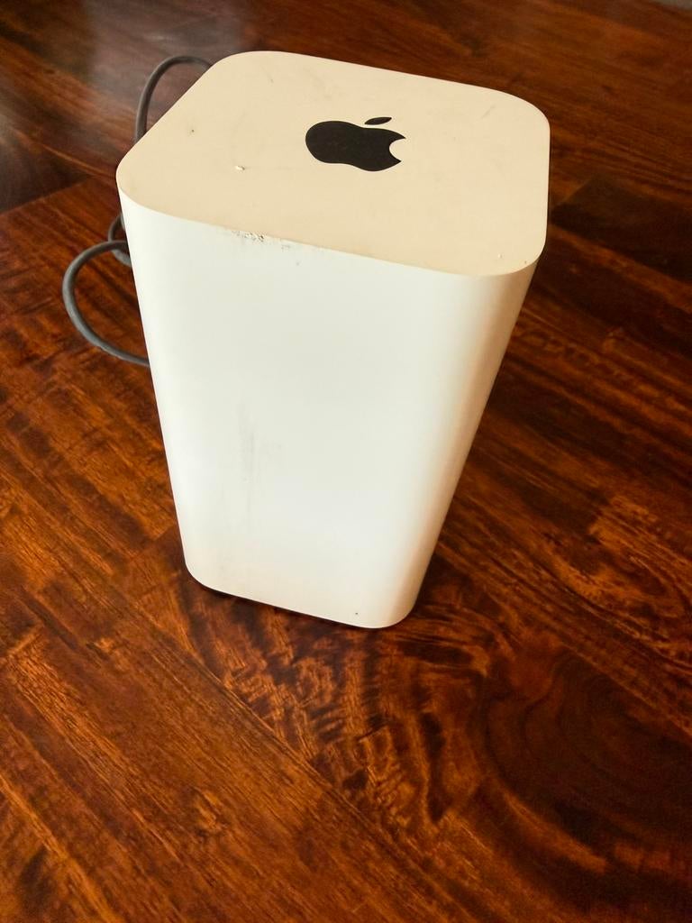 Apple router, Ophalen, Zo goed als nieuw, Router