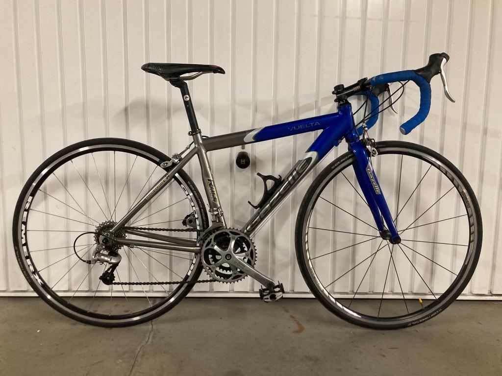 Gazelle racefiets Vuelta, Fietsen en Brommers, Fietsen | Racefietsen, Ophalen, Gebruikt, Dames, Meer dan 20 versnellingen