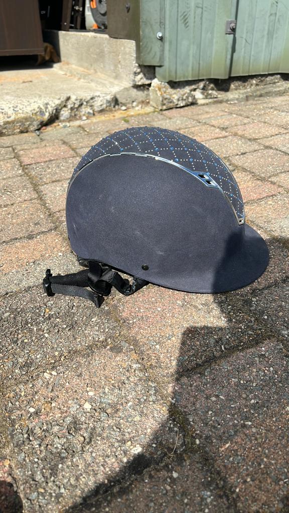 Ruiterhelm/cap, Dieren en Toebehoren, Ophalen, Zo goed als nieuw