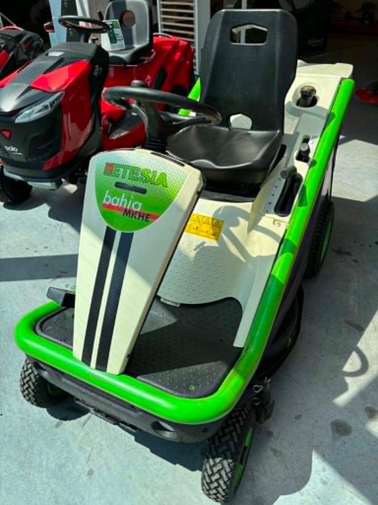 ETESIA BAHIA MKHE, Etesia, Moins de 90 cm, Enlèvement, Utilisé